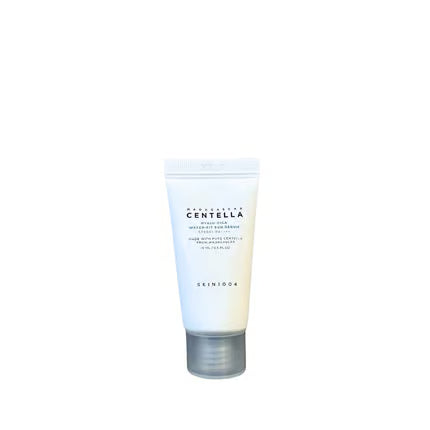 SKIN1004 Madagascar Centella Hyalu-Cica Water-Fit Sun Serum SPF50