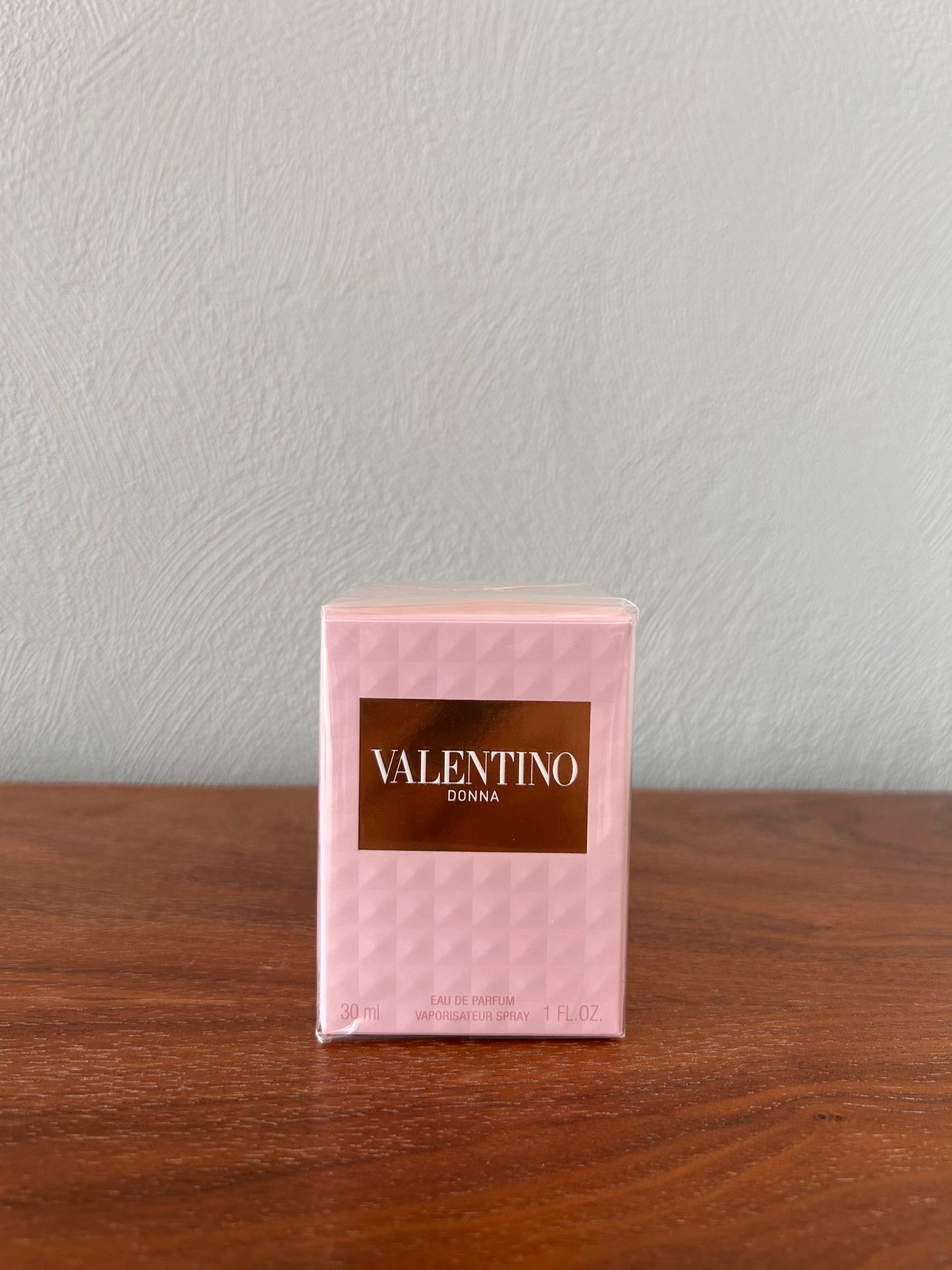 Valentino Donna Eau De Parfum Spray